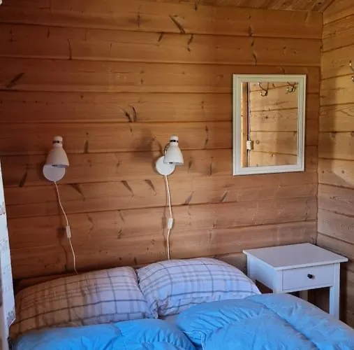 Westeras Gard Farm stay *